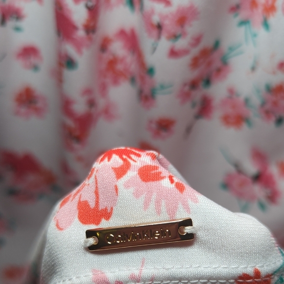 Calvin Klein White and Pink Floral Shell Business Casual Women's Size L - Picture 4 of 5